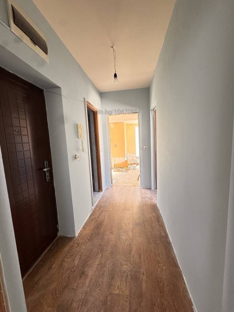 En venta  2 dormitorios Burgas , Vazrazhdane , 84 metros cuadrados | 40799419 - imagen [5]