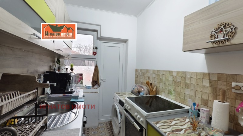 Продава  Етаж от къща град Пазарджик , Изток , 152 кв.м | 84077401 - изображение [6]