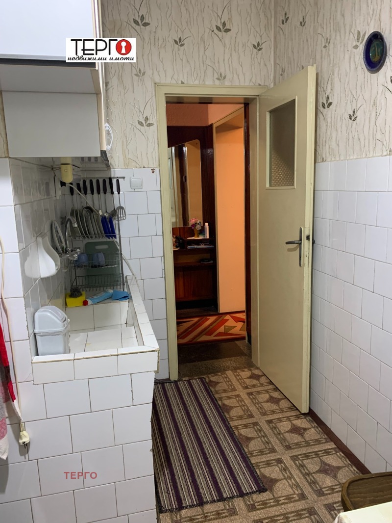 Продава ЕТАЖ ОТ КЪЩА, гр. Русе, Дружба 1, снимка 7 - Етаж от къща - 53011983