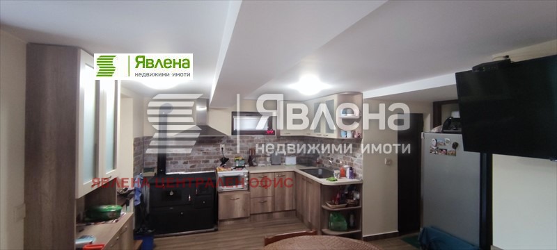 Продава КЪЩА, с. Голям извор, област Ловеч, снимка 6 - Къщи - 48577796