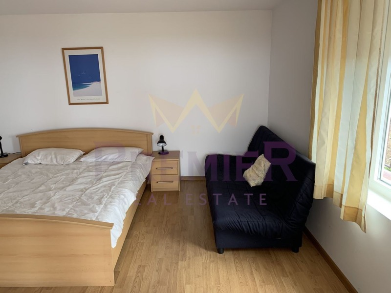 Продава КЪЩА, с. Божурец, област Добрич, снимка 7 - Къщи - 53082516