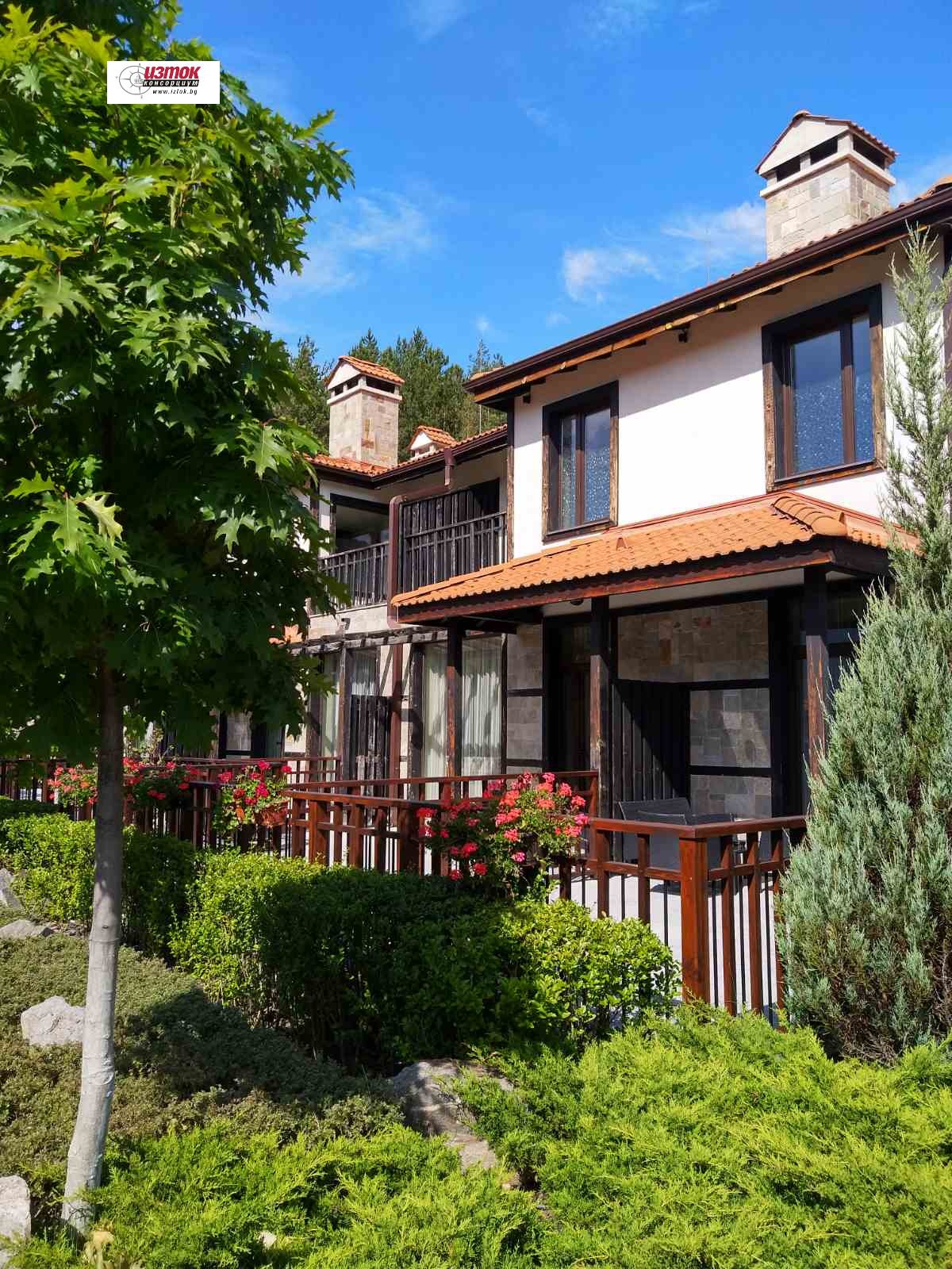 Продава КЪЩА, гр. Добринище, област Благоевград, снимка 2 - Къщи - 52603848