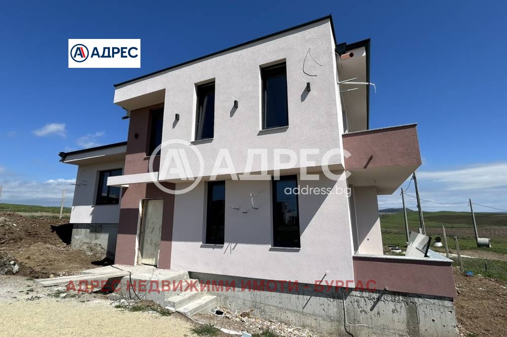 Продава КЪЩА, с. Лъка, област Бургас, снимка 4 - Къщи - 54103900