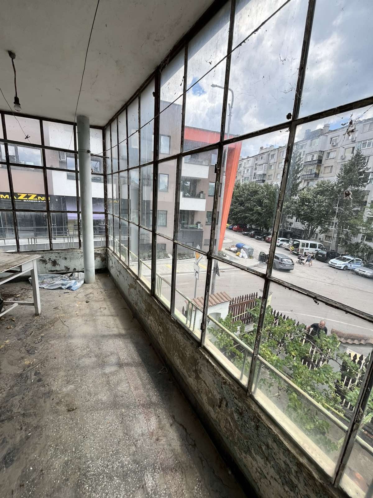 Продава КЪЩА, гр. Шумен, Тракия, снимка 12 - Къщи - 55443524