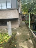 Продава ЕТАЖ ОТ КЪЩА, гр. Русе, Дружба 1, снимка 2