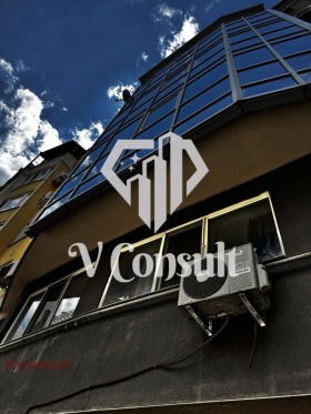 De vânzare Studio