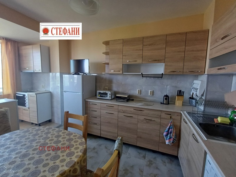 À venda  2 quartos Ruse , Vazrajdane , 70 m² | 31897531 - imagem [2]