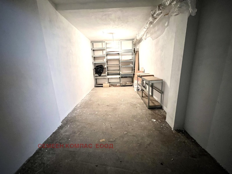 For Sale  2 bedroom Plovdiv , Hristo Smirnenski , 97 sq.m | 12880265 - image [14]