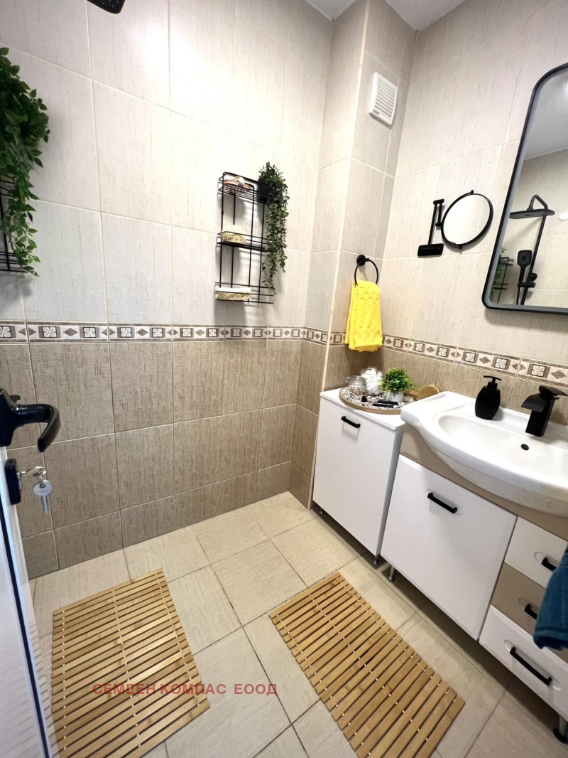 For Sale  2 bedroom Plovdiv , Hristo Smirnenski , 97 sq.m | 12880265 - image [11]