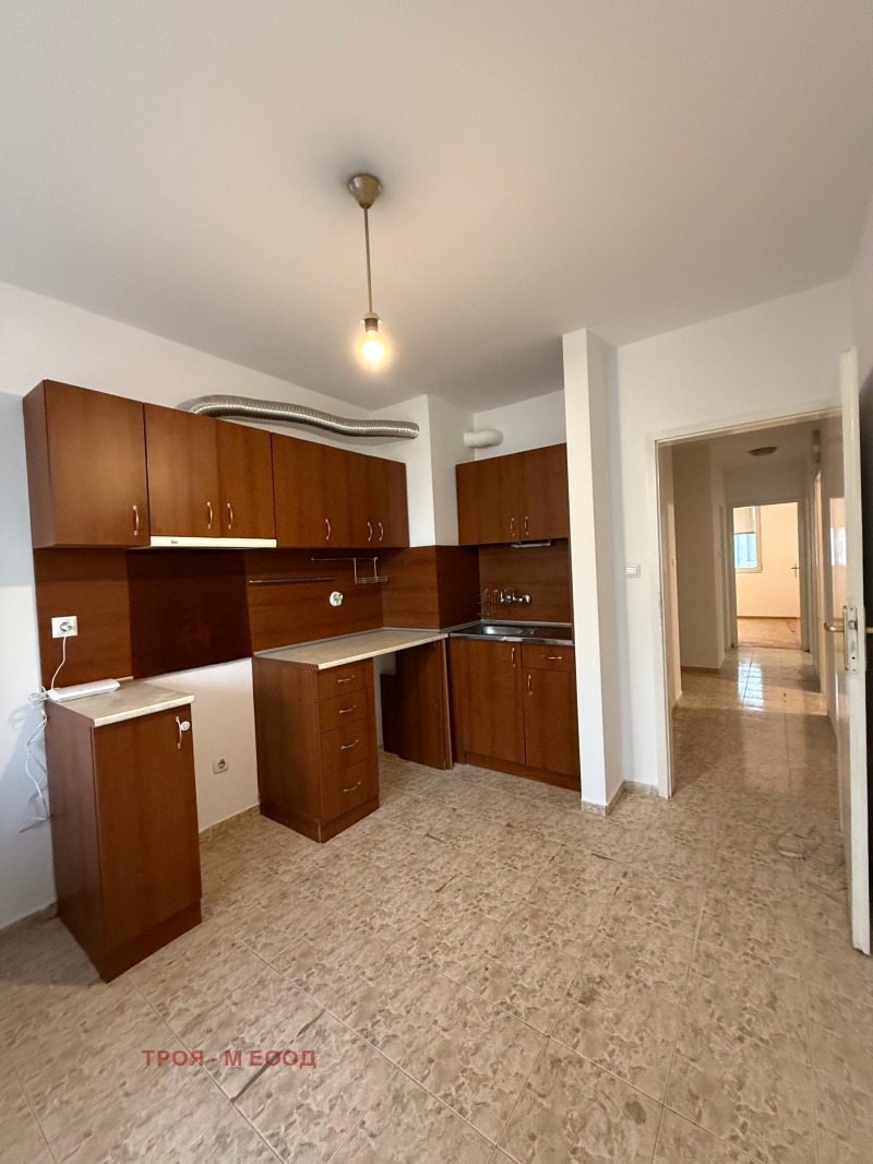 Продава 3-СТАЕН, гр. София, Стрелбище, снимка 2 - Апартаменти - 52650208