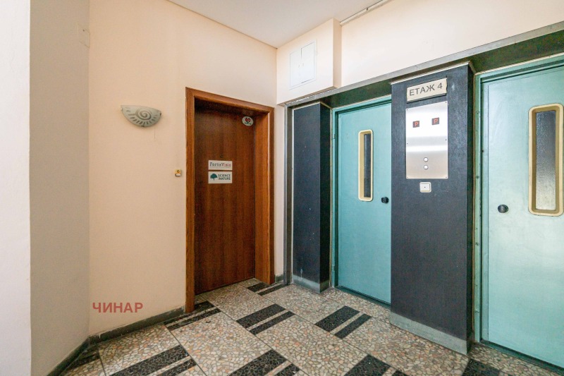 Продава МНОГОСТАЕН, гр. София, Яворов, снимка 6 - Апартаменти - 52289005