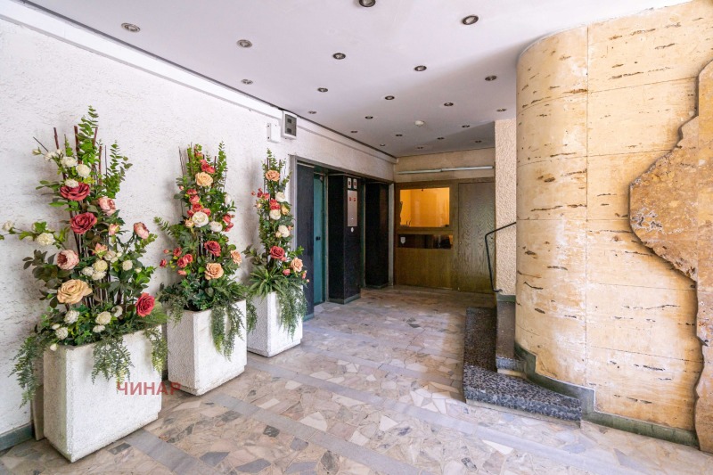 Продава МНОГОСТАЕН, гр. София, Яворов, снимка 5 - Апартаменти - 52289005