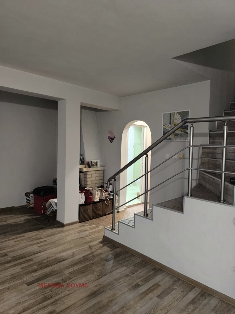 De vânzare  Maisonette Stara Zagora , Țentâr , 110 mp | 67592618 - imagine [3]