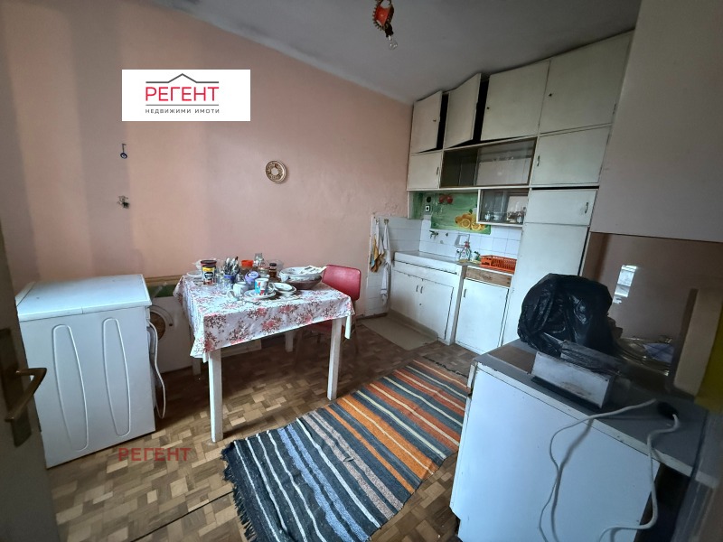 Продава КЪЩА, гр. Габрово, Център, снимка 5 - Къщи - 52525635