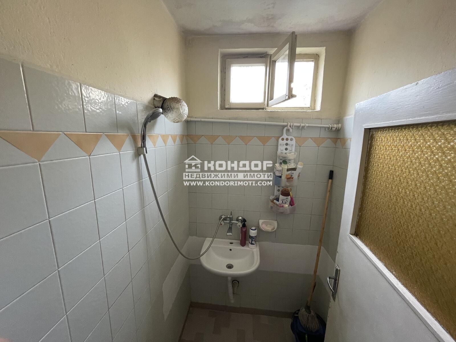 Продава 3-СТАЕН, гр. Пловдив, Христо Смирненски, снимка 11 - Апартаменти - 56116287