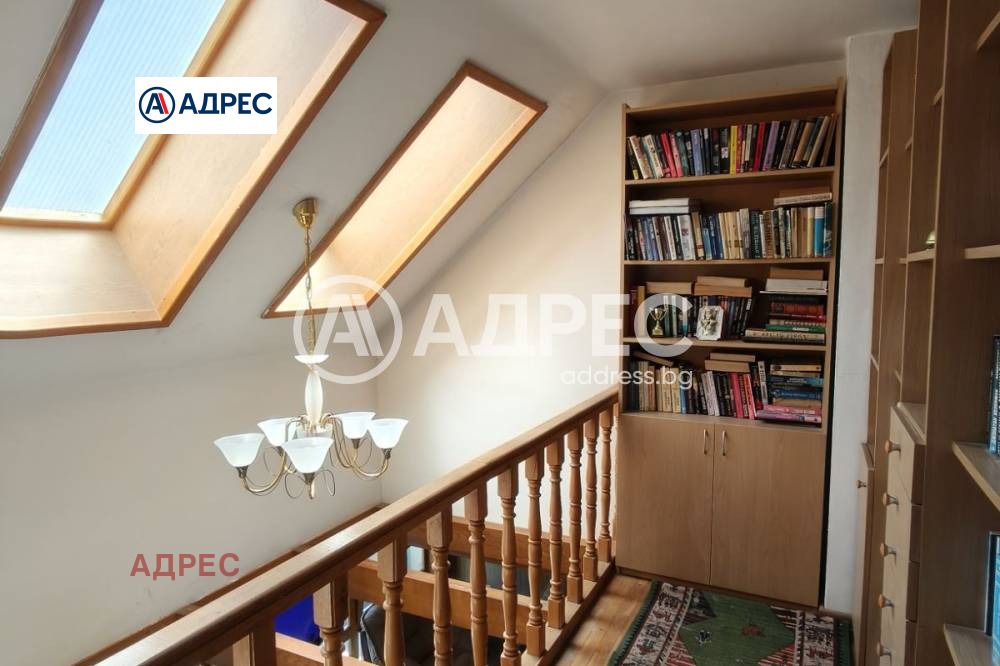 Продава МНОГОСТАЕН, гр. Варна, ВИНС-Червен площад, снимка 12 - Апартаменти - 55183335