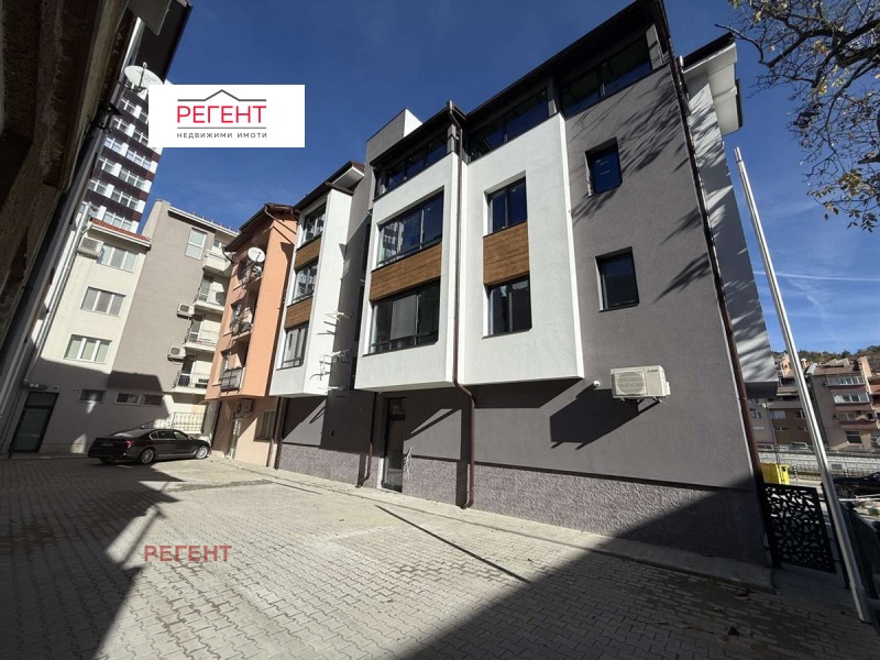 Продава 4-СТАЕН в град Габрово, Център - 142 кв.м / 277 500 € » 542 742.83 лв., РЕГЕНТ