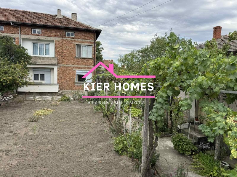 Продава КЪЩА в област Хасково, гр. Симеоновград - 160 кв.м / 61 355.03 € » 120 000 лв., КИЕР ХОУМС