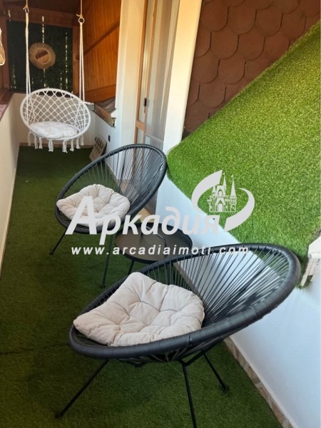 En venta  2 dormitorios Plovdiv , Jristo Smirnenski , 114 metros cuadrados | 45111147 - imagen [8]