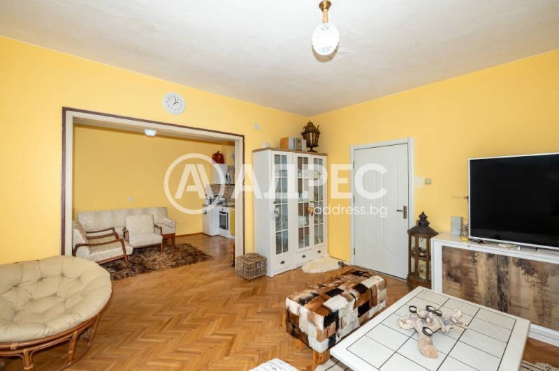 Продава 3-СТАЕН, гр. Пловдив, Център