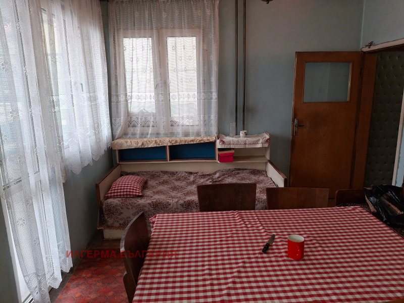 Продава  Етаж от къща град Враца , Център , 199 кв.м | 99464085 - изображение [3]