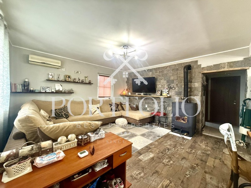 Продава КЪЩА, с. Полски извор, област Бургас, снимка 7 - Къщи - 52623121