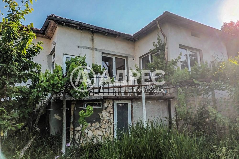 Продава КЪЩА, гр. София, гр. Нови Искър, снимка 2 - Къщи - 54193103