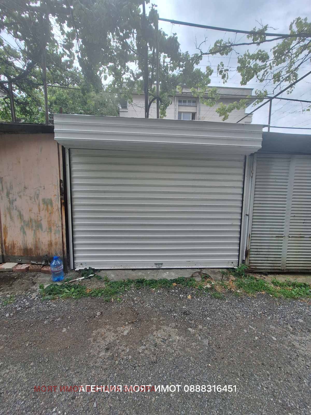 Продава ГАРАЖ, ПАРКОМЯСТО, гр. Стара Загора, Център