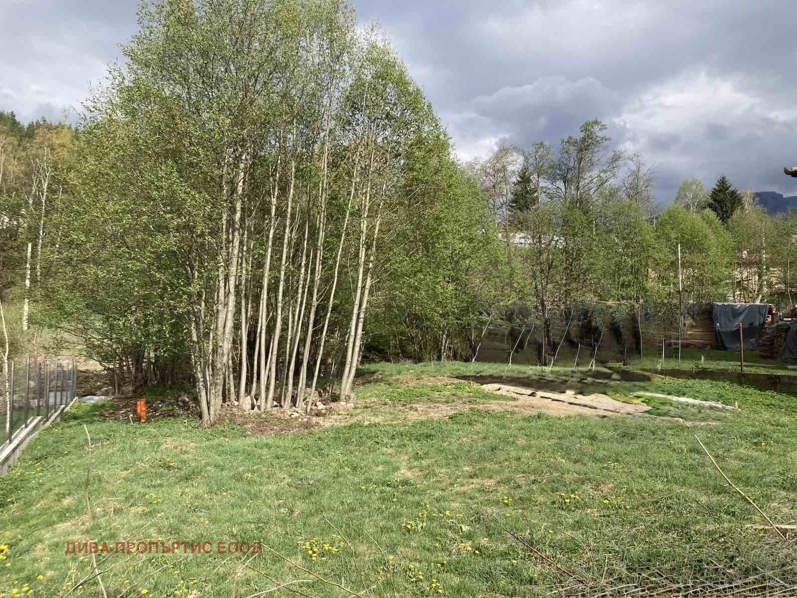 Продава ПАРЦЕЛ, с. Мала църква, област София област