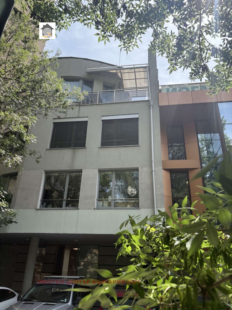 Продава МНОГОСТАЕН в град София, Иван Вазов - 150 кв.м / 550 000 € » 1 075 706.50 лв., ИМОТЕН ЦЕНТЪР БЪЛГАРИЯ 2021