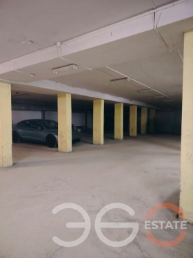 Продава  Гараж, Паркомясто, град Варна