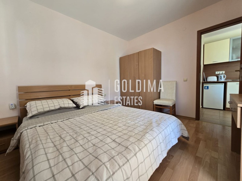 Продава  3-стаен област Бургас , к.к. Слънчев бряг , 65 кв.м | 23279900 - изображение [3]