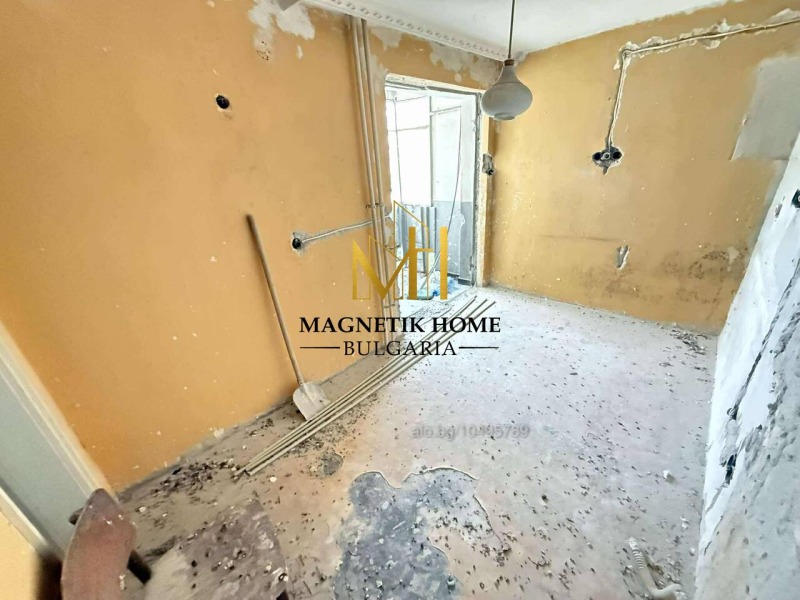 De vânzare  2 dormitoare Burgas , Zornița , 57 mp | 85291088 - imagine [13]