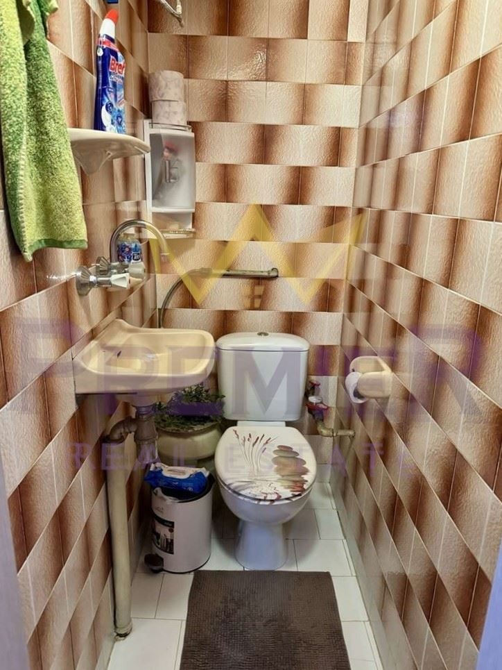 Продава 3-СТАЕН, гр. Добрич, Център, снимка 13 - Апартаменти - 53086588