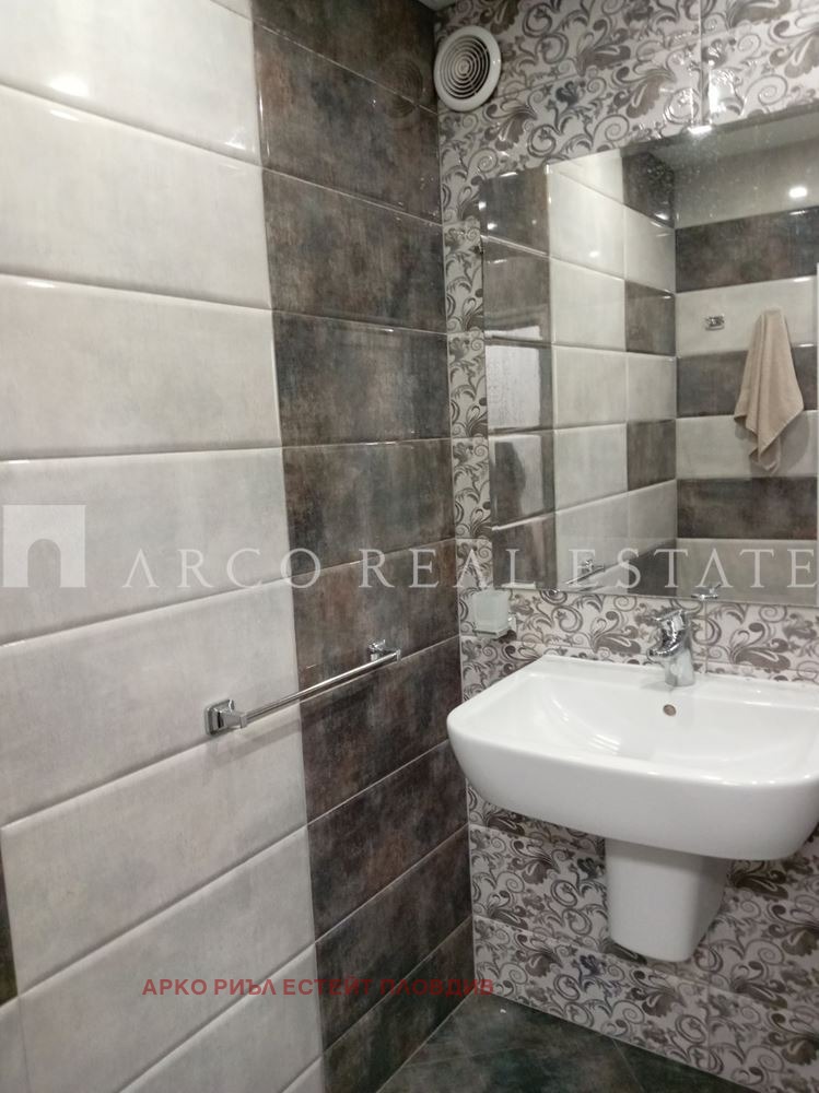 Продава 3-СТАЕН, гр. Пловдив, Кючук Париж, снимка 8 - Апартаменти - 55113672