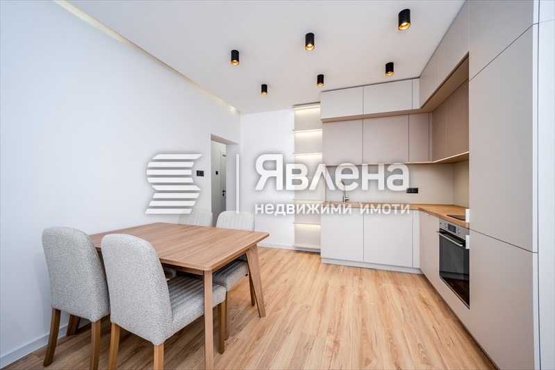 Продава 4-СТАЕН, гр. София, Изток, снимка 4 - Апартаменти - 55496216