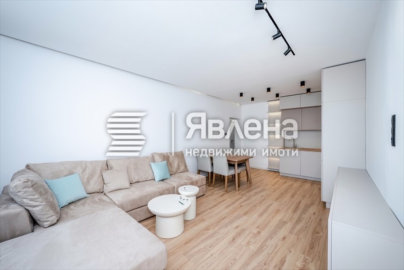 Продава 4-СТАЕН, гр. София, Изток, снимка 3 - Апартаменти - 55496216