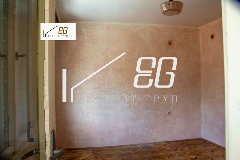 Продава ЕТАЖ ОТ КЪЩА, гр. Варна, Аспарухово, снимка 5 - Етаж от къща - 53523419