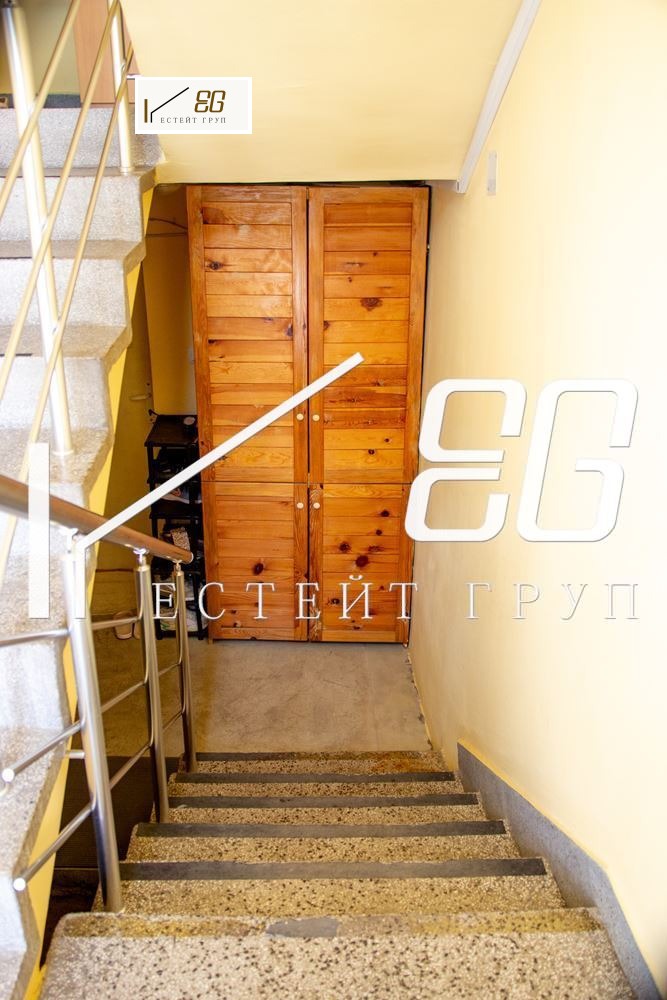 Продава ЕТАЖ ОТ КЪЩА, гр. Варна, Аспарухово, снимка 7 - Етаж от къща - 53523419