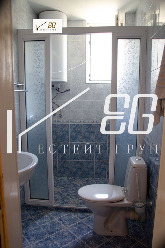 Продава ЕТАЖ ОТ КЪЩА, гр. Варна, Аспарухово, снимка 6 - Етаж от къща - 53523419