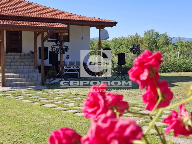 Продава КЪЩА, област Стара Загора, с. Елхово (Николаево) • 349000 € • 64179839 — Holmes.bg