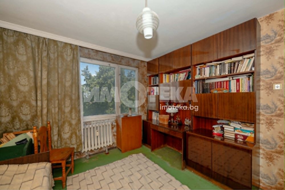 Продава 2-СТАЕН, гр. Пловдив, Гагарин, снимка 2 - Апартаменти - 55588548