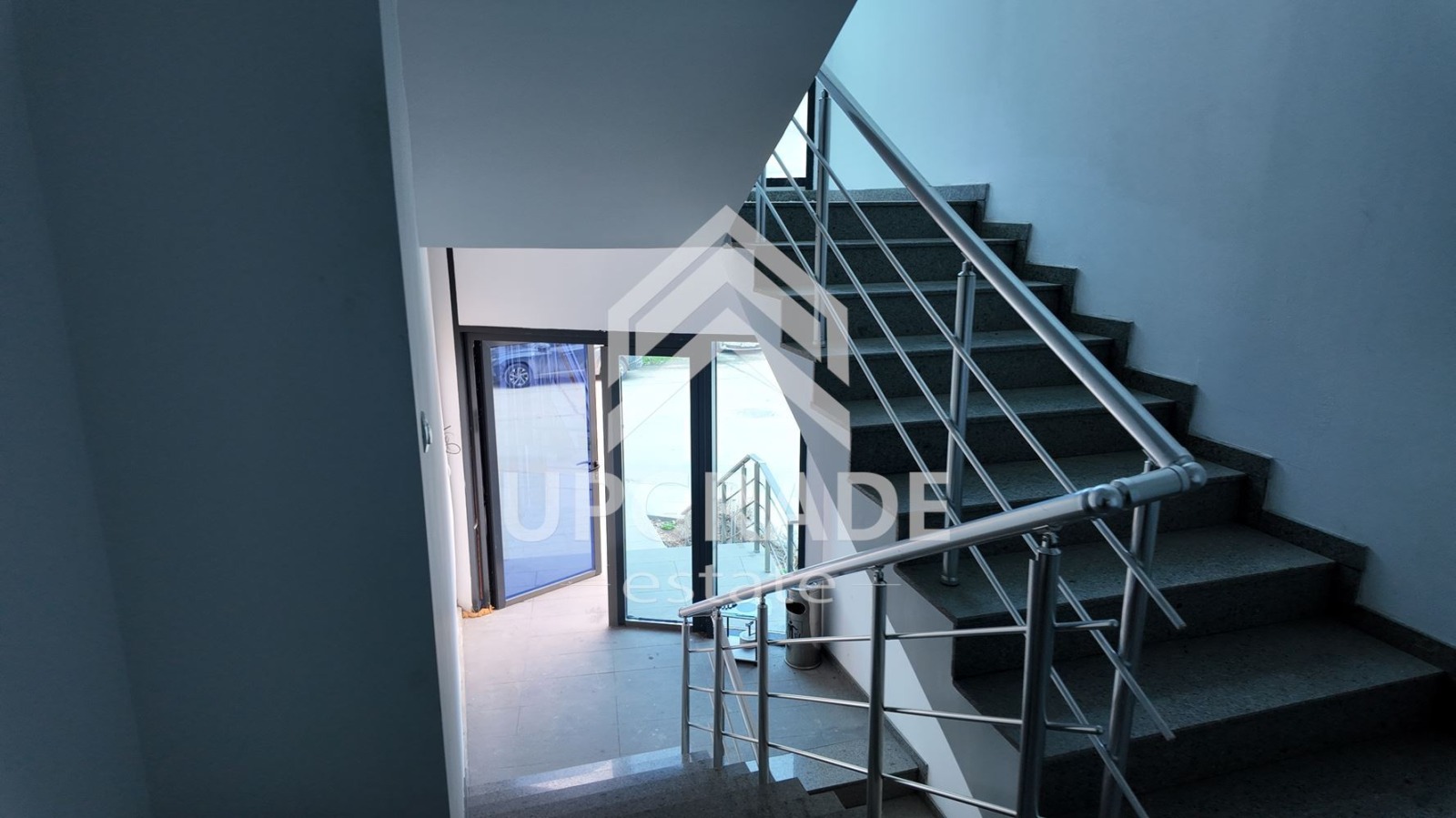 ������� ����. ��������� | Imot.bg � ����������� 16