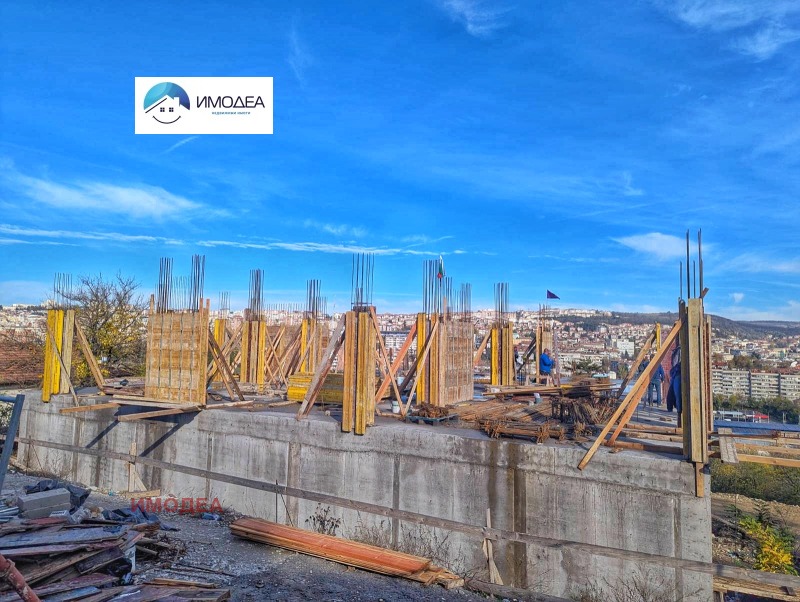 Продава 3-СТАЕН, гр. Велико Търново, Зона Б, снимка 2 - Апартаменти - 49396086