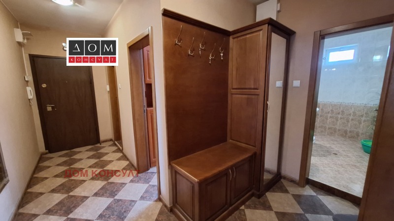 Продава 3-СТАЕН, гр. София, Банишора, снимка 12 - Aпартаменти - 48702887