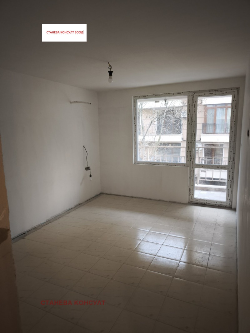 Продава 4-СТАЕН, гр. София, Оборище, снимка 5 - Апартаменти - 53229030