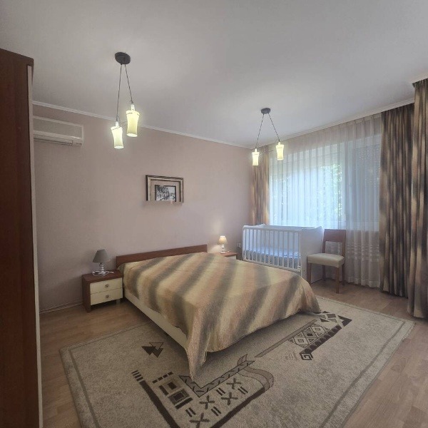 Продава МНОГОСТАЕН, к.к. Слънчев бряг, област Бургас, снимка 2 - Апартаменти - 52655234