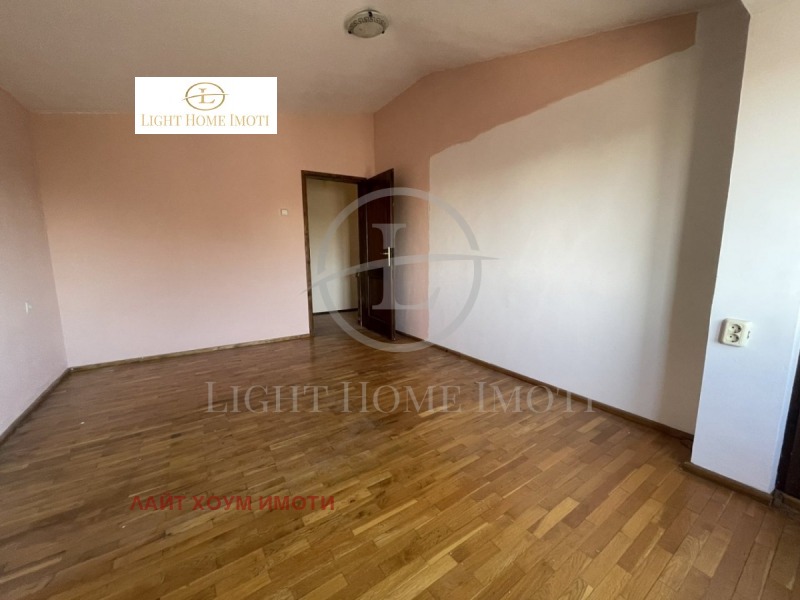 Satılık  Ev Plovdiv , Karşiyaka , 300 metrekare | 26516381 - görüntü [8]