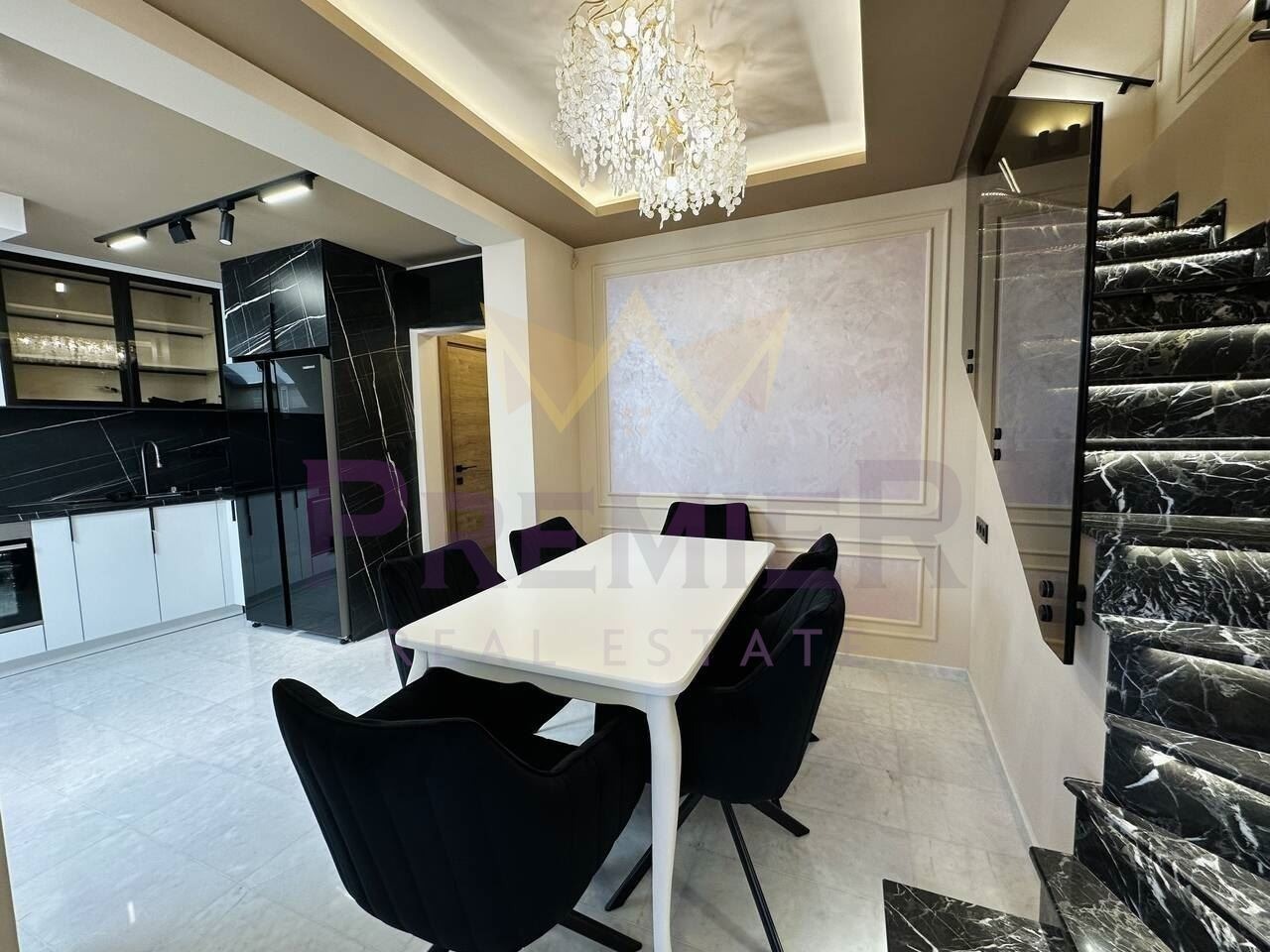 Продава МЕЗОНЕТ, гр. Пловдив, Център, снимка 2 - Апартаменти - 54109755