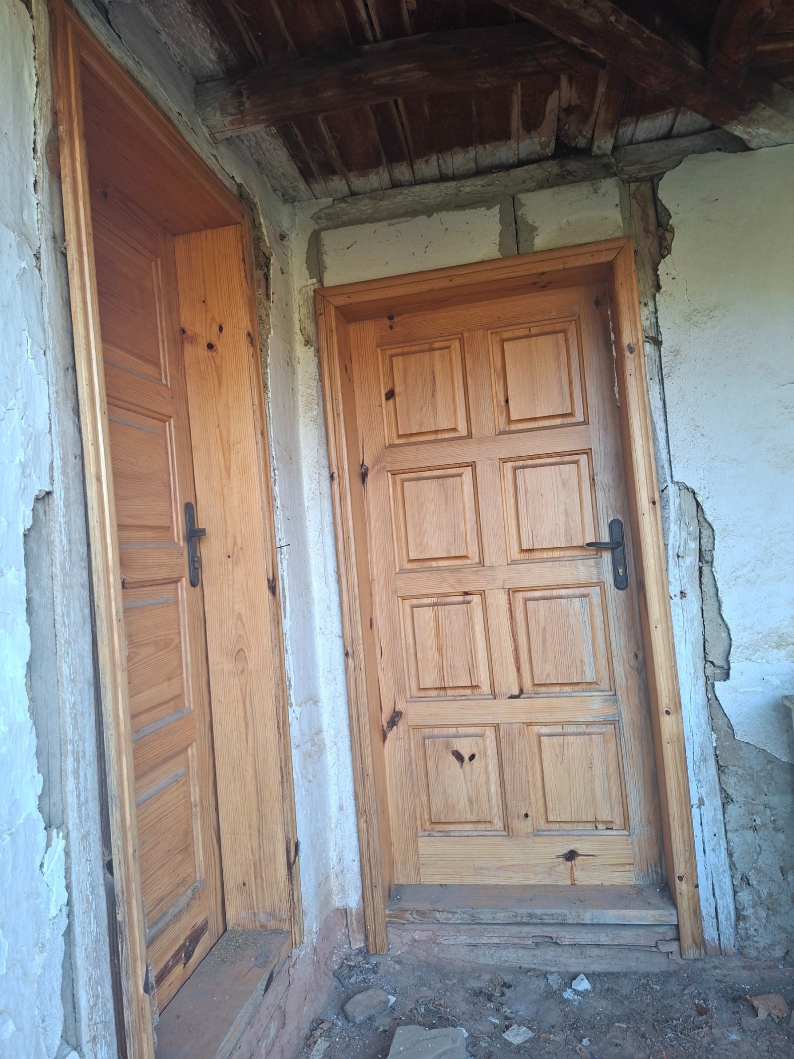 Продава КЪЩА, с. Лешница, област Ловеч, снимка 12 - Къщи - 56154843